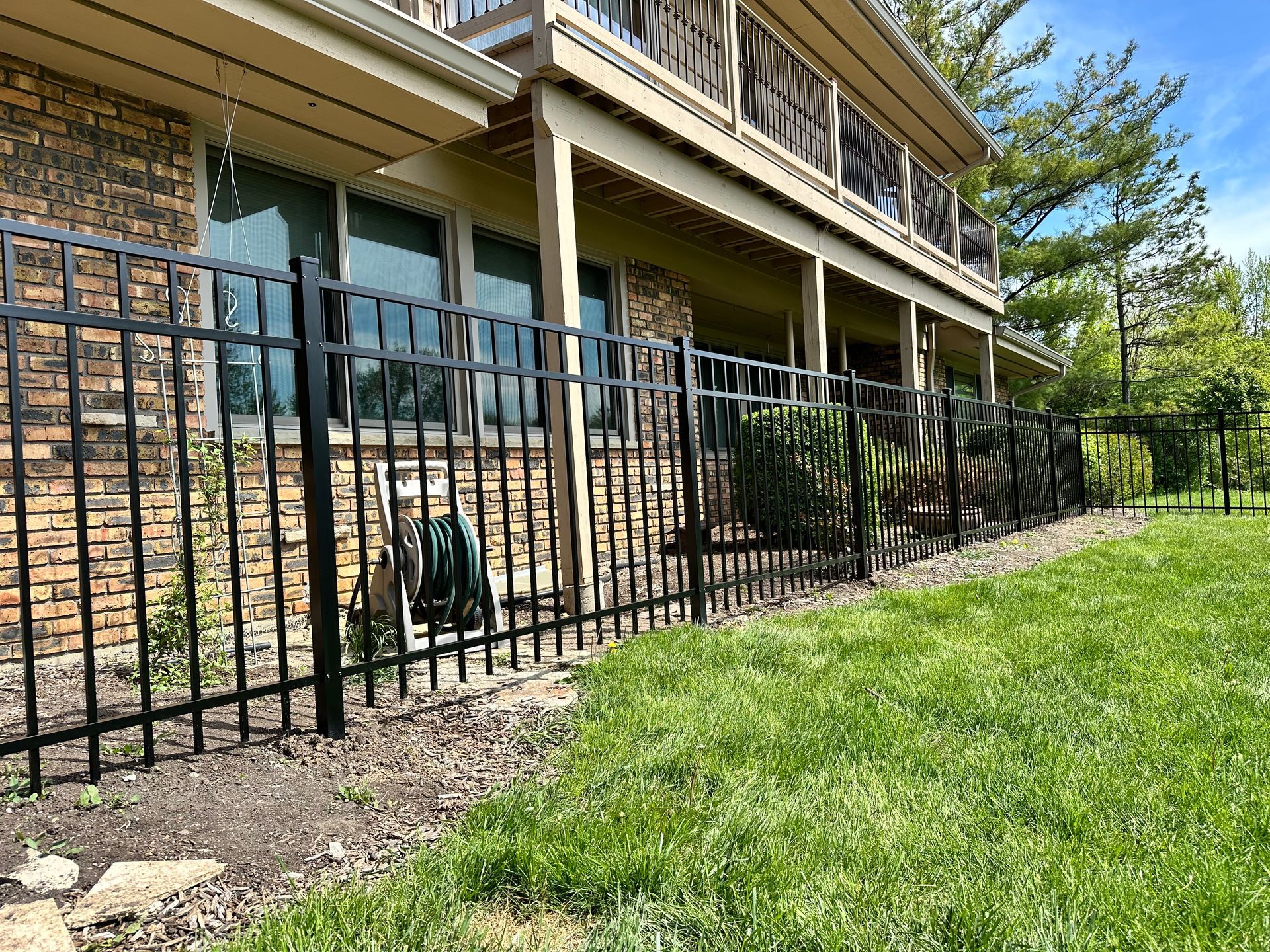 aluminum fence installation Illinois