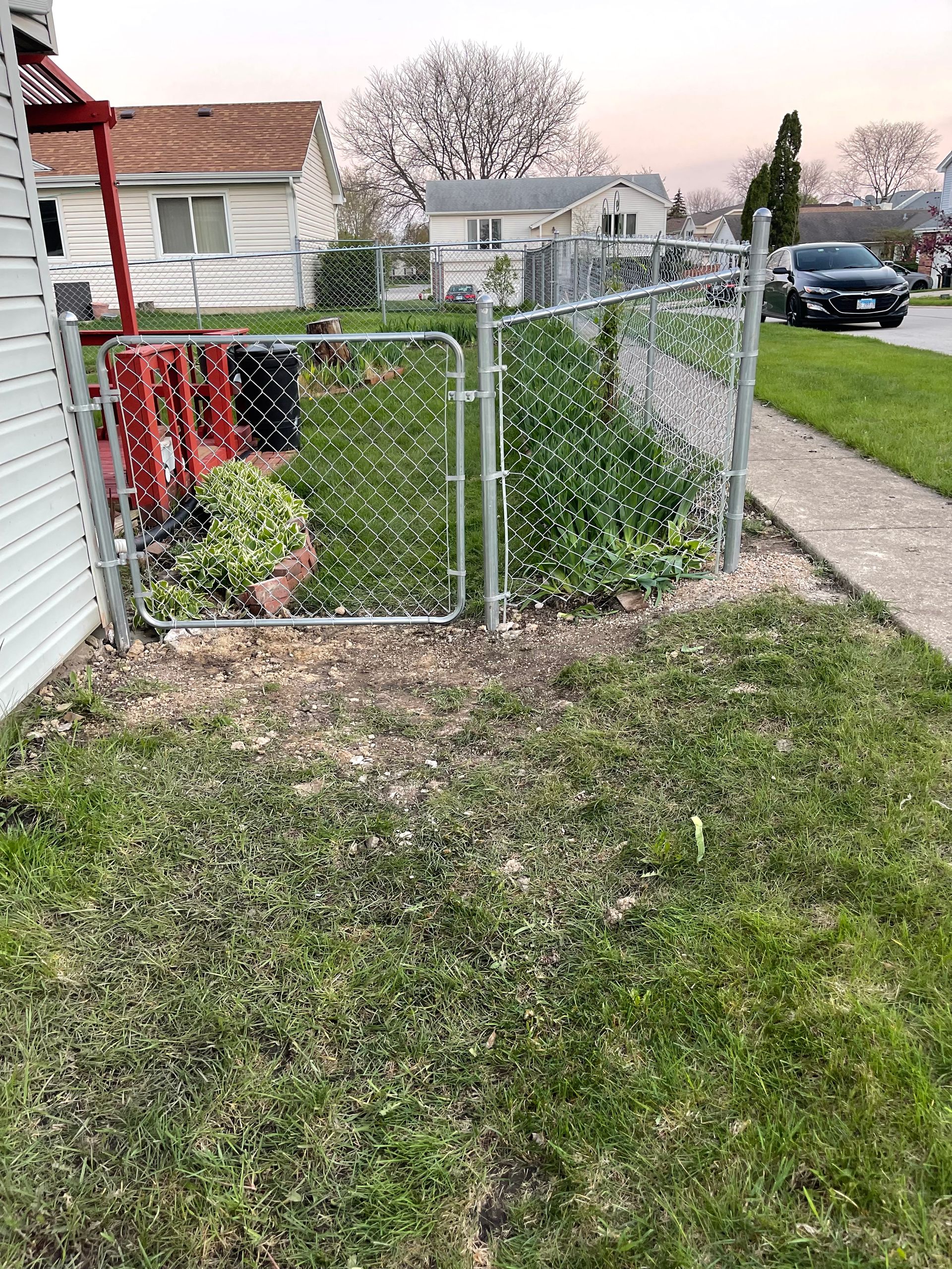 chain link fence installation Illinois