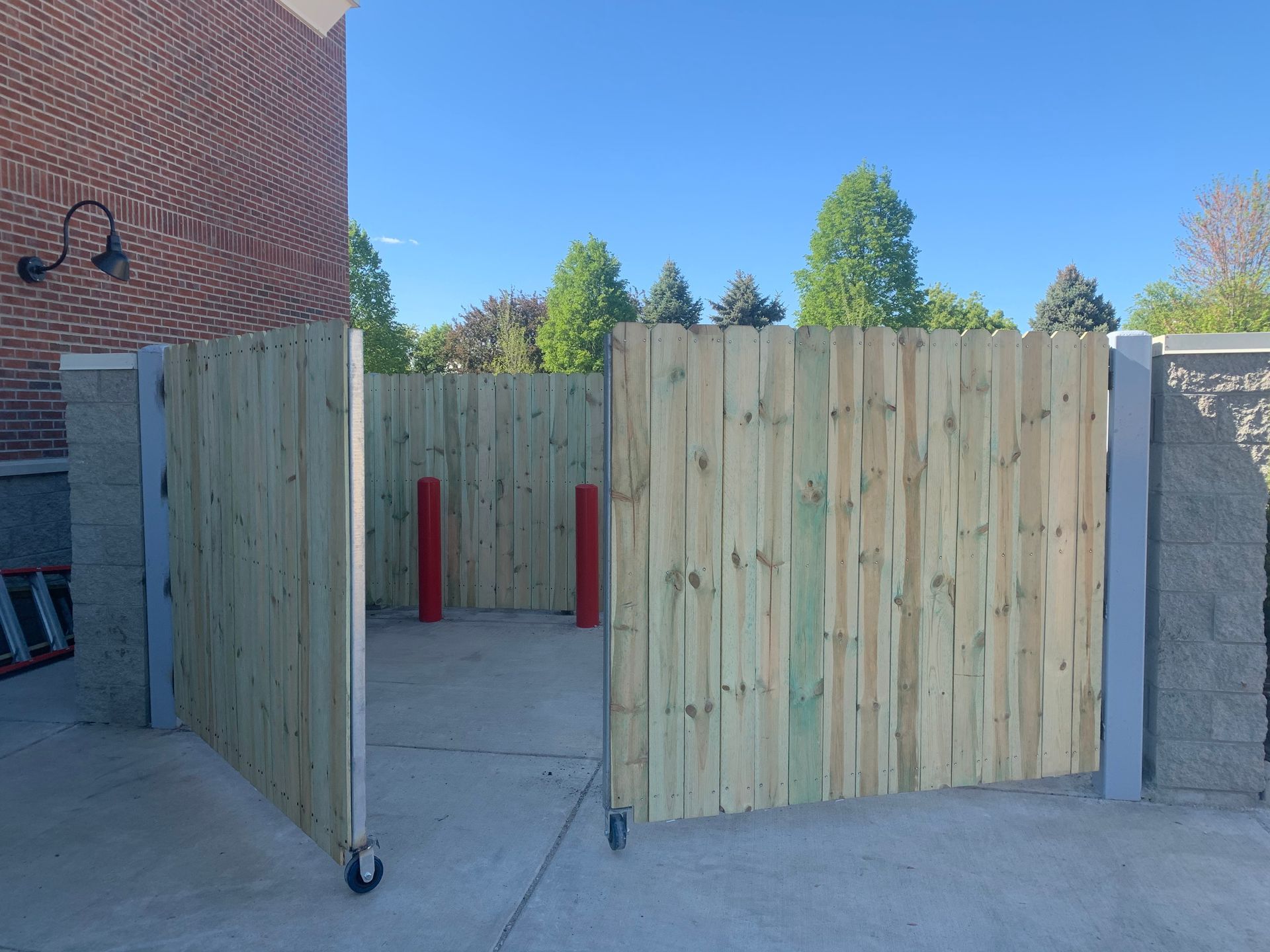 dumpster enclosures trash enclosure installation fence illinois