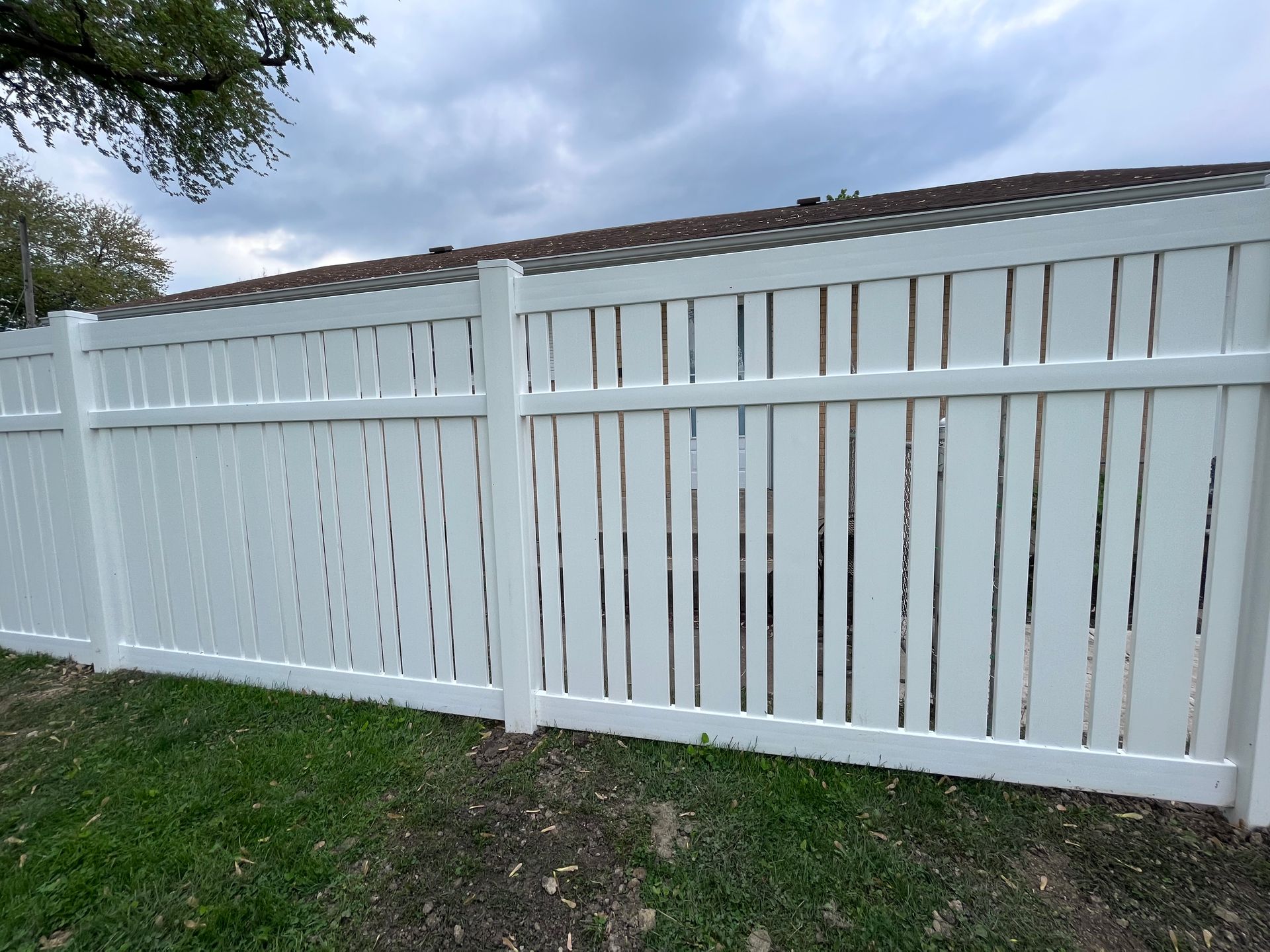 vinyl fence installation illinois