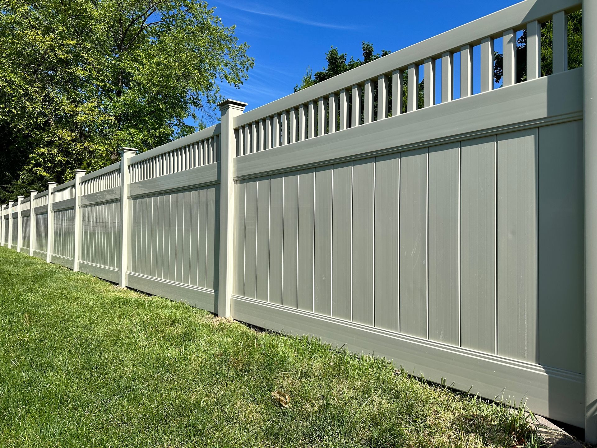 vinyl fence company illinois