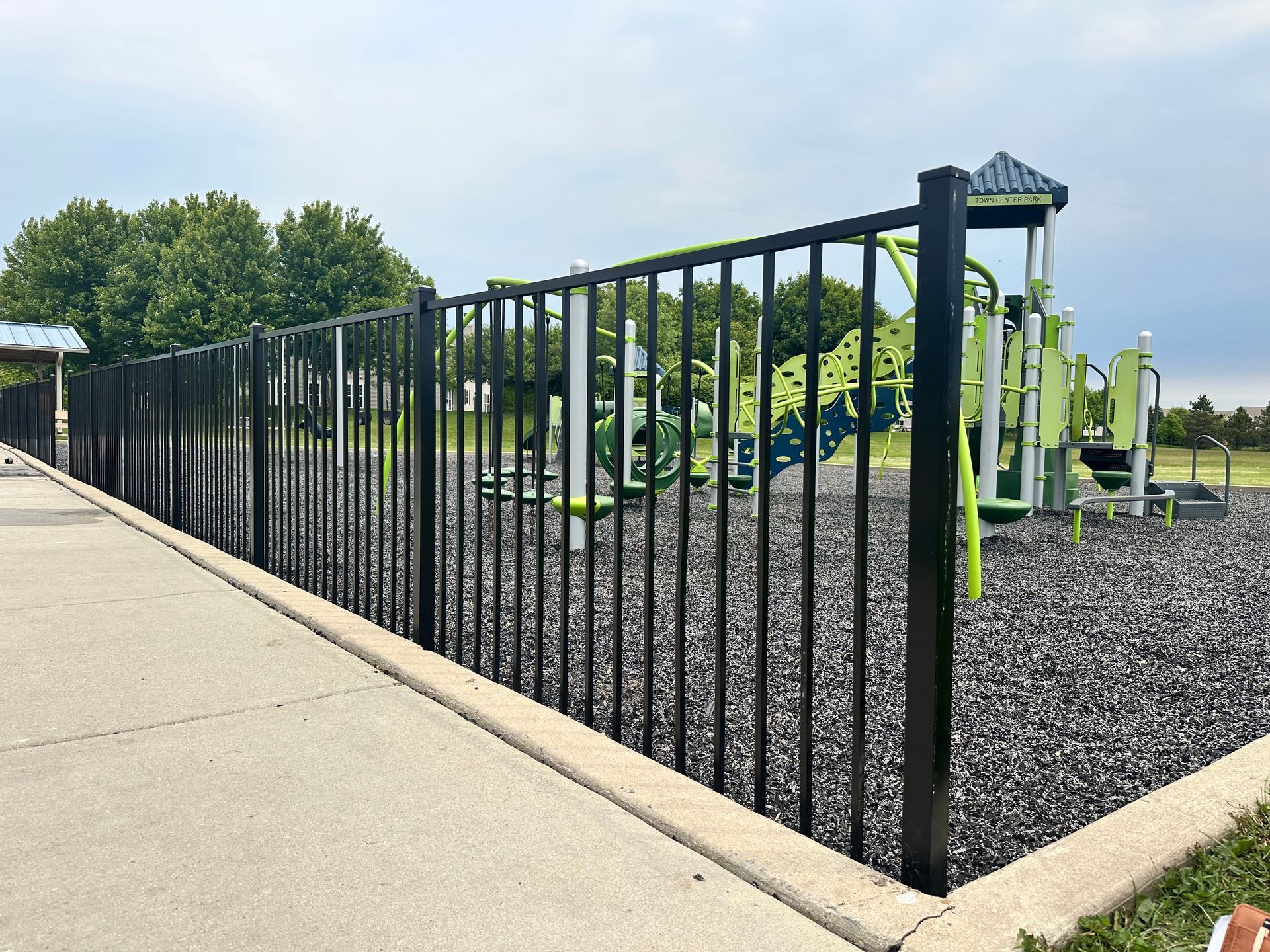 aluminum fence installation Illinois