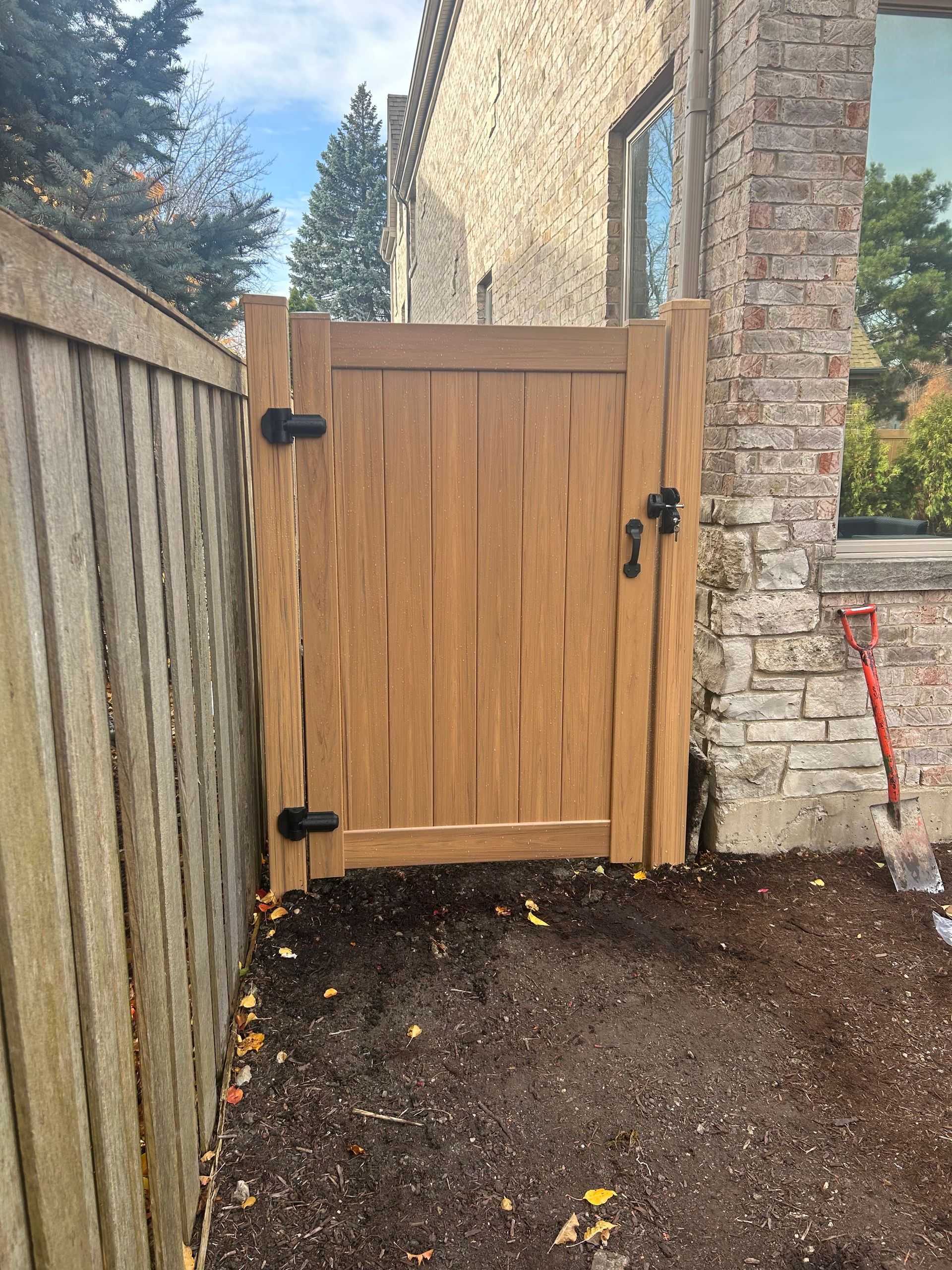 vinyl fence installation illinois