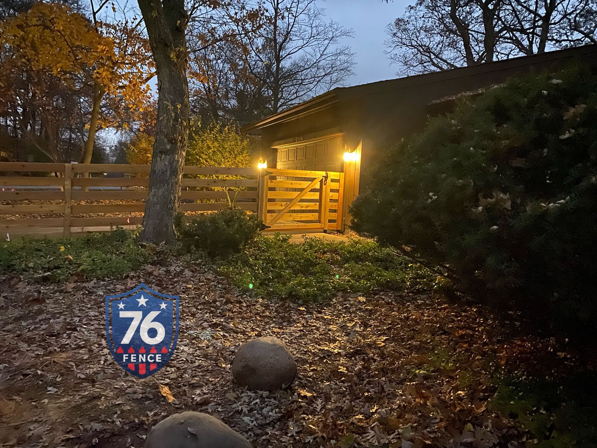 cedar horizontal fence installation Illinois