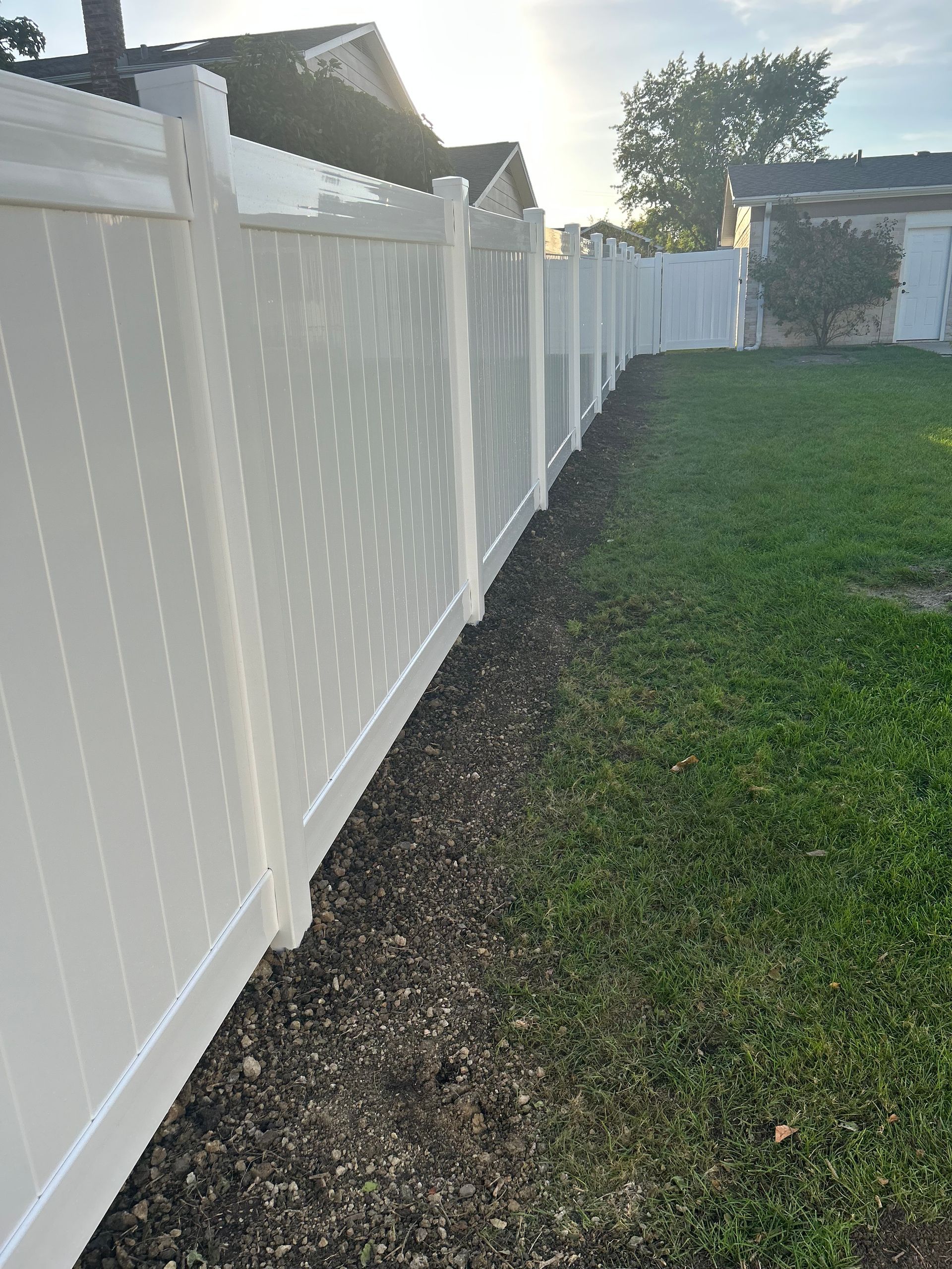 vinyl fence installation illinois