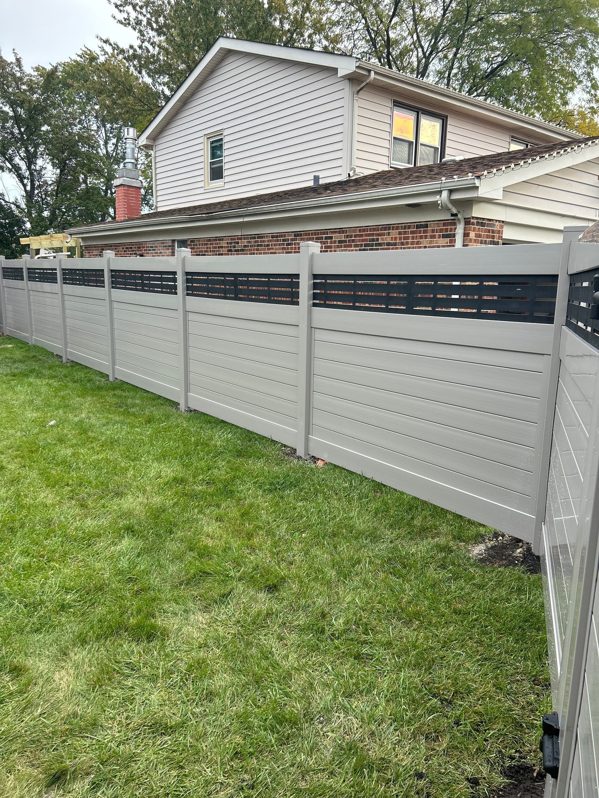 vinyl fence installation illinois