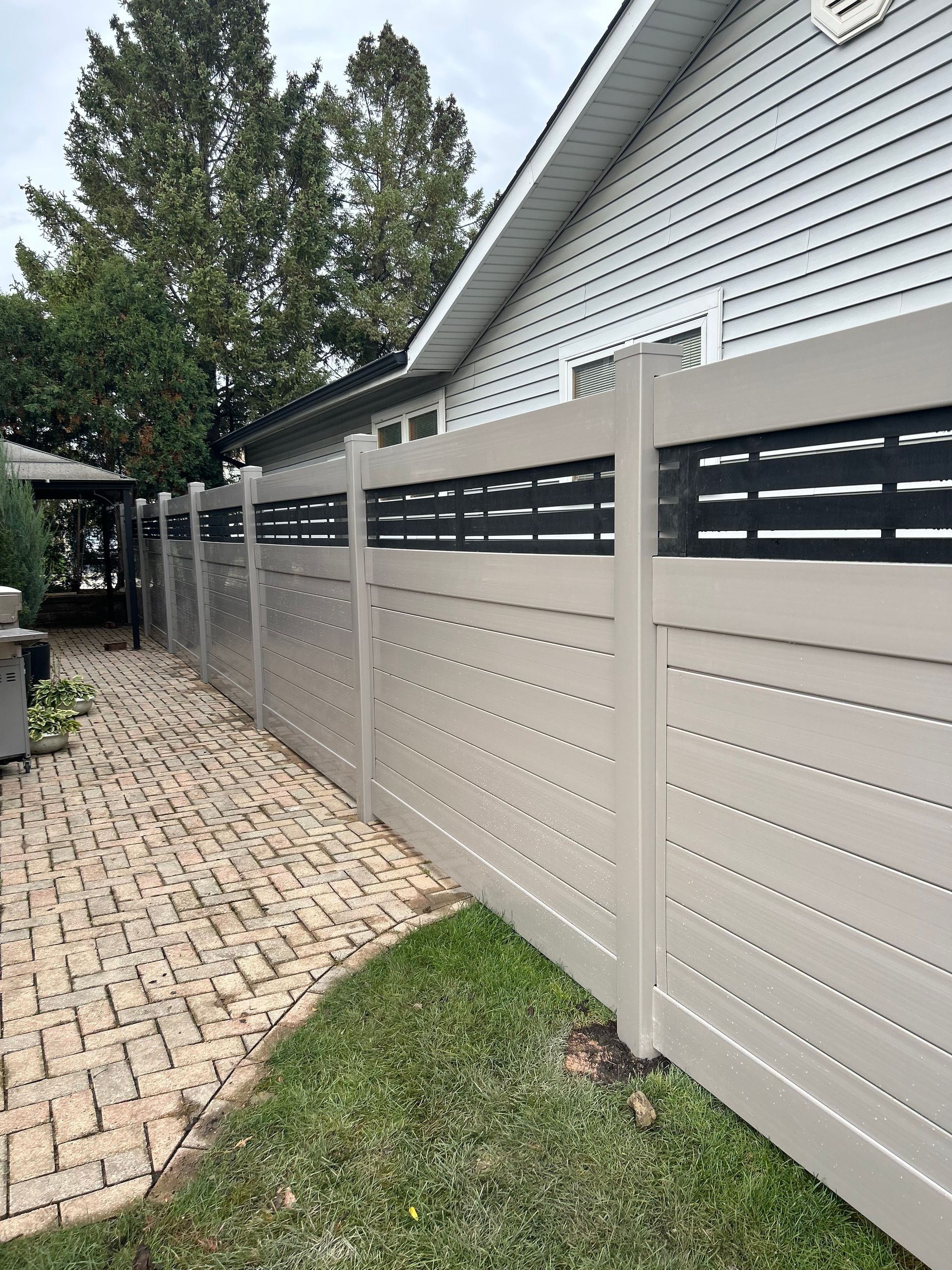 vinyl fence installation illinois