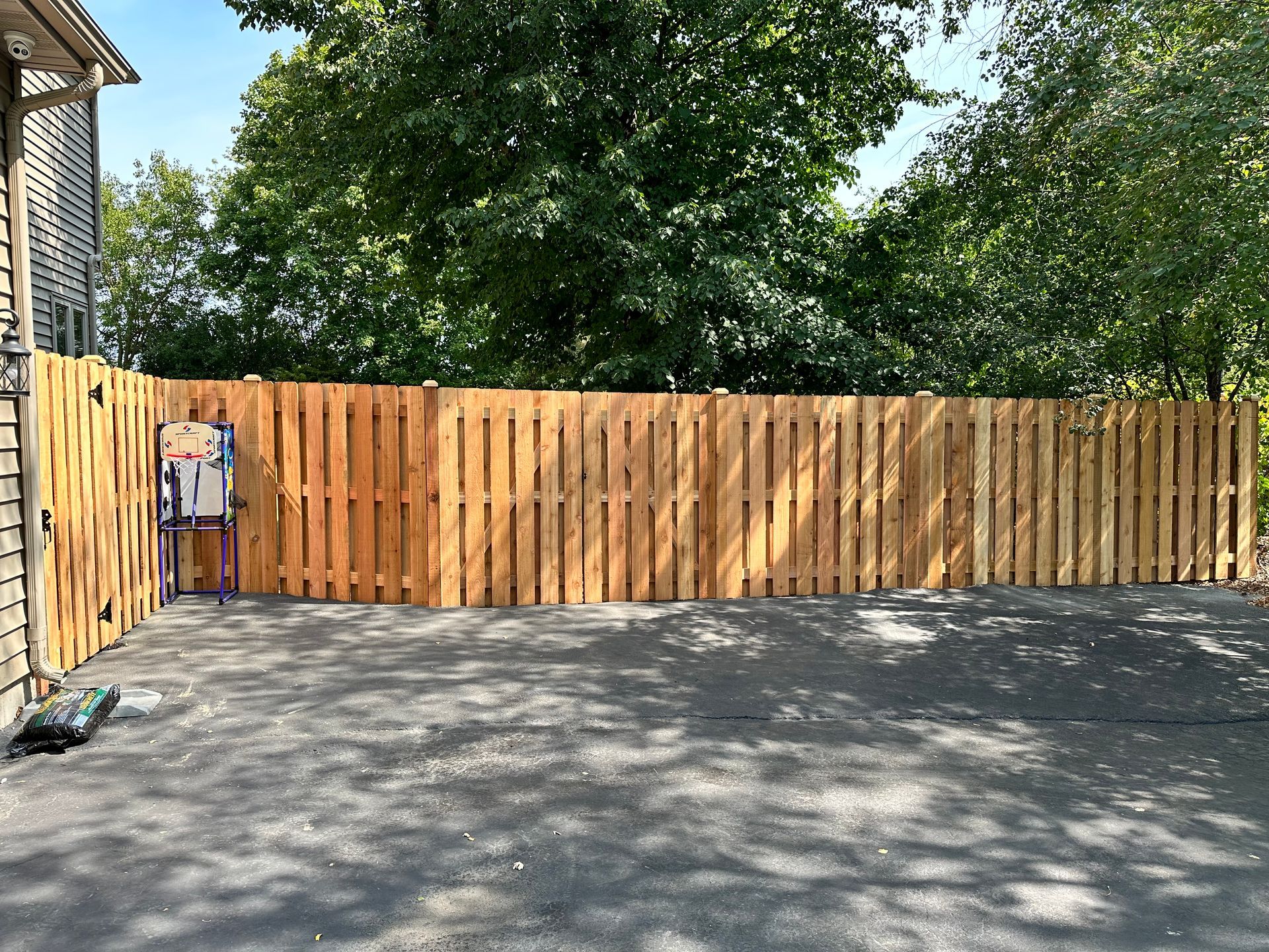 cedar fence installation Illinois