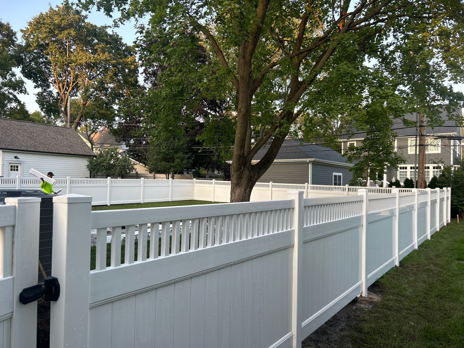 vinyl fence installation illinois