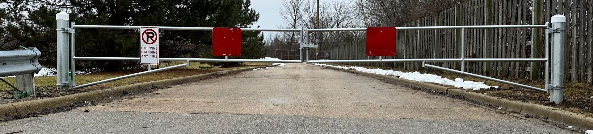 driveway swing gates commercial illinois