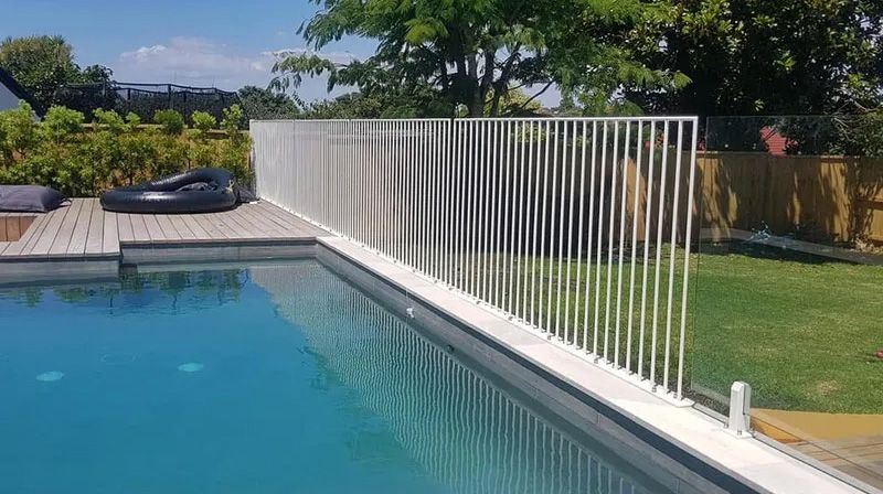 pool fence installation illinois