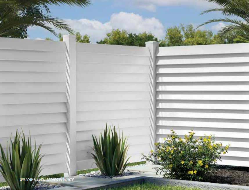 Vinyl Fence Installation Illinois