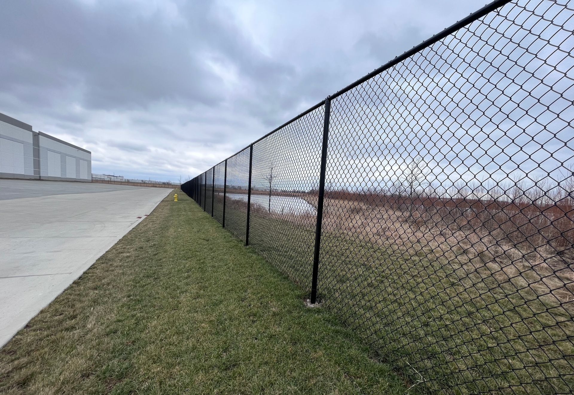 commercial chain link fencing illinois