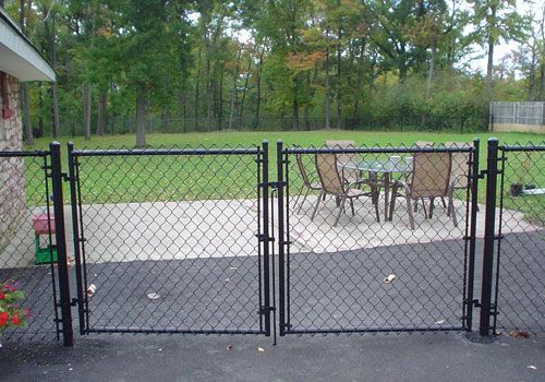 chain link fence installation Illinois