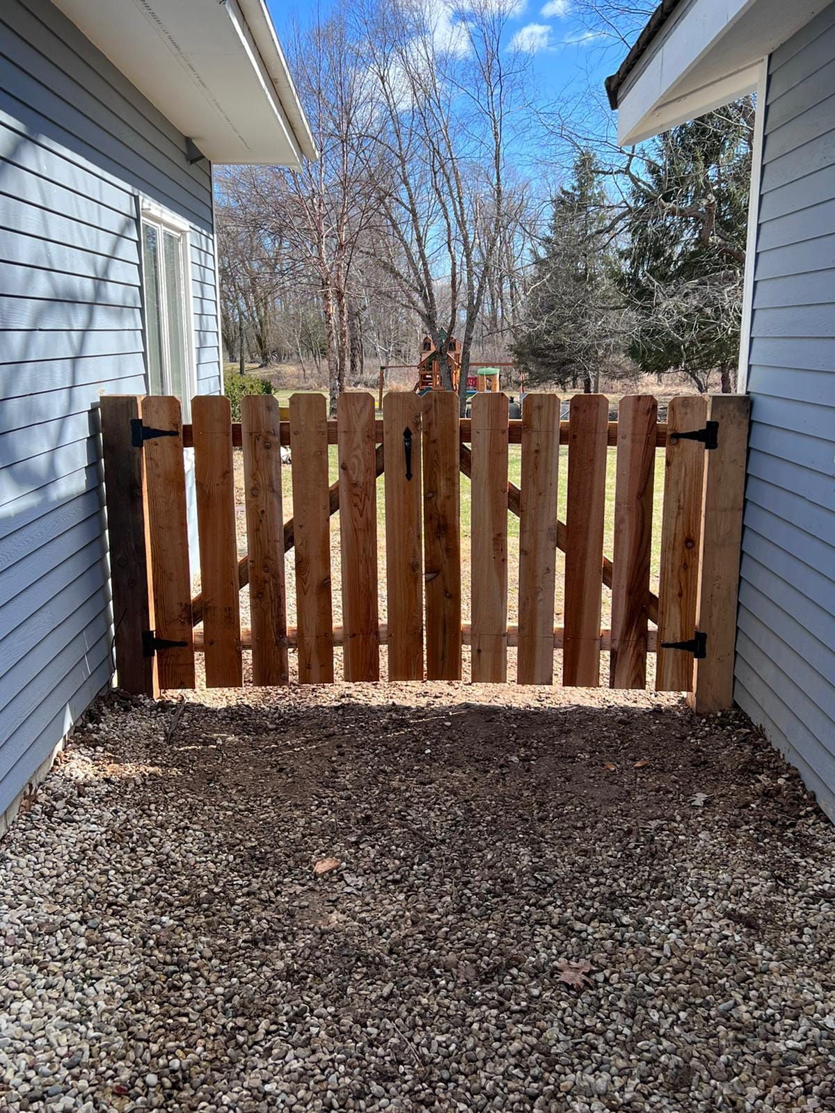 Cedar Picket Double Gates
