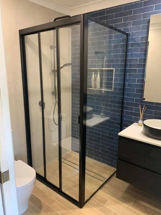 Shower Screen Framed Gold Coast — Shower Screens in Coombabah, QLD