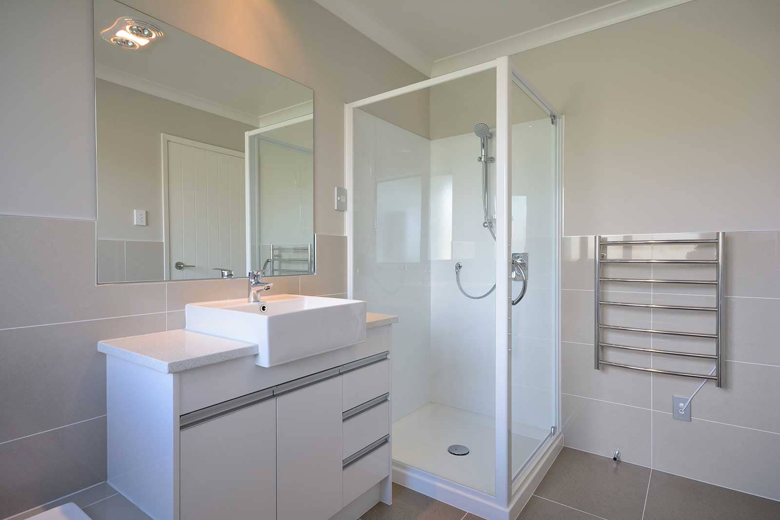 Framed Shower Screens Gold Coast Shower Screens