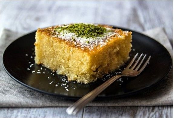 fetta di revani dolce turco