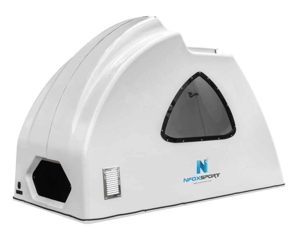 Ein weißes Objekt mit dem Buchstaben n darauf