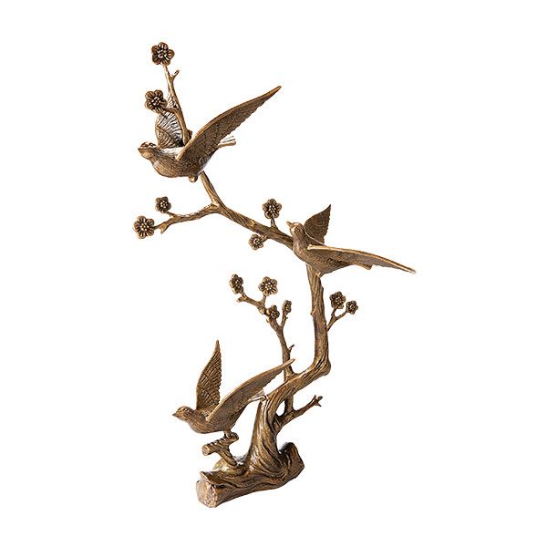 Paukščiai iš bronzos