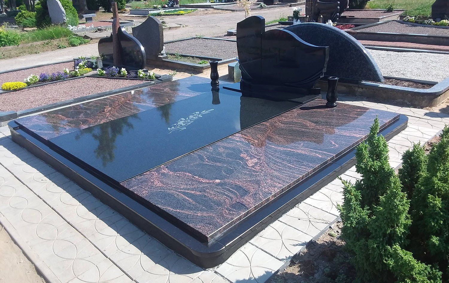 Kapavietė dengta akmens ploštėmis