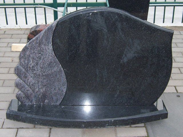 Dviejų dalių paminklai