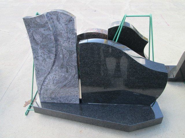 Dviejų dalių paminklas