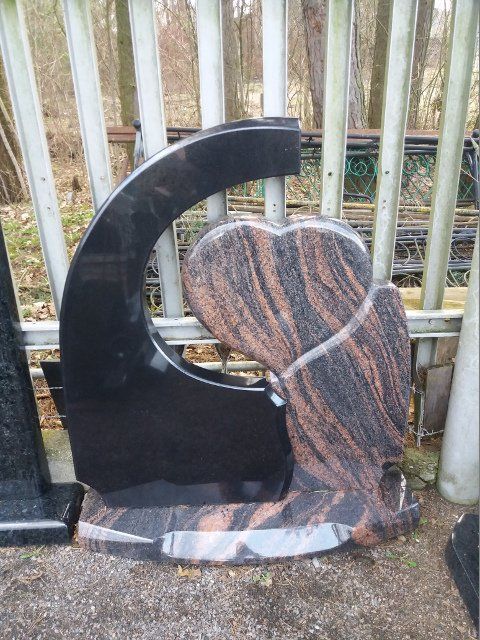 Dviejų dalių paminklas