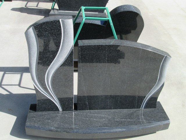 Dviejų dalių paminklas