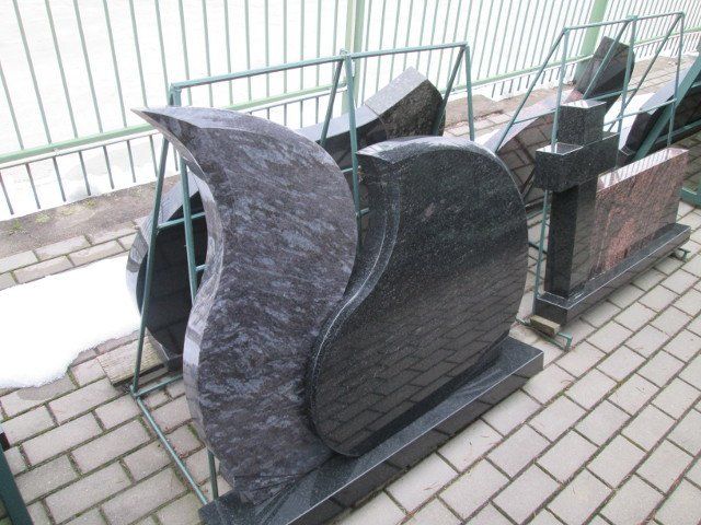 Dviejų dalių paminklas