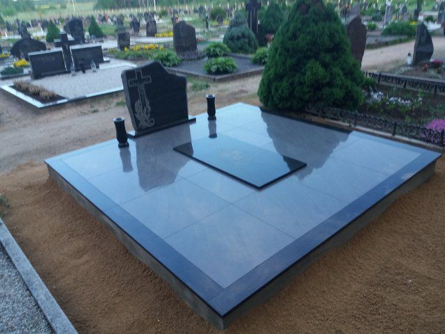 Kapavietė dengta plytelėmis