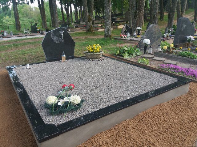 sutvarkyta kapavietė