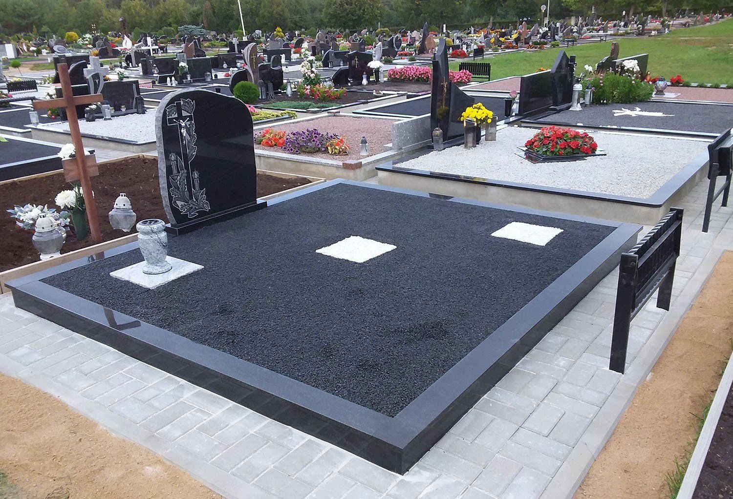 sutvarkytos kapavietės