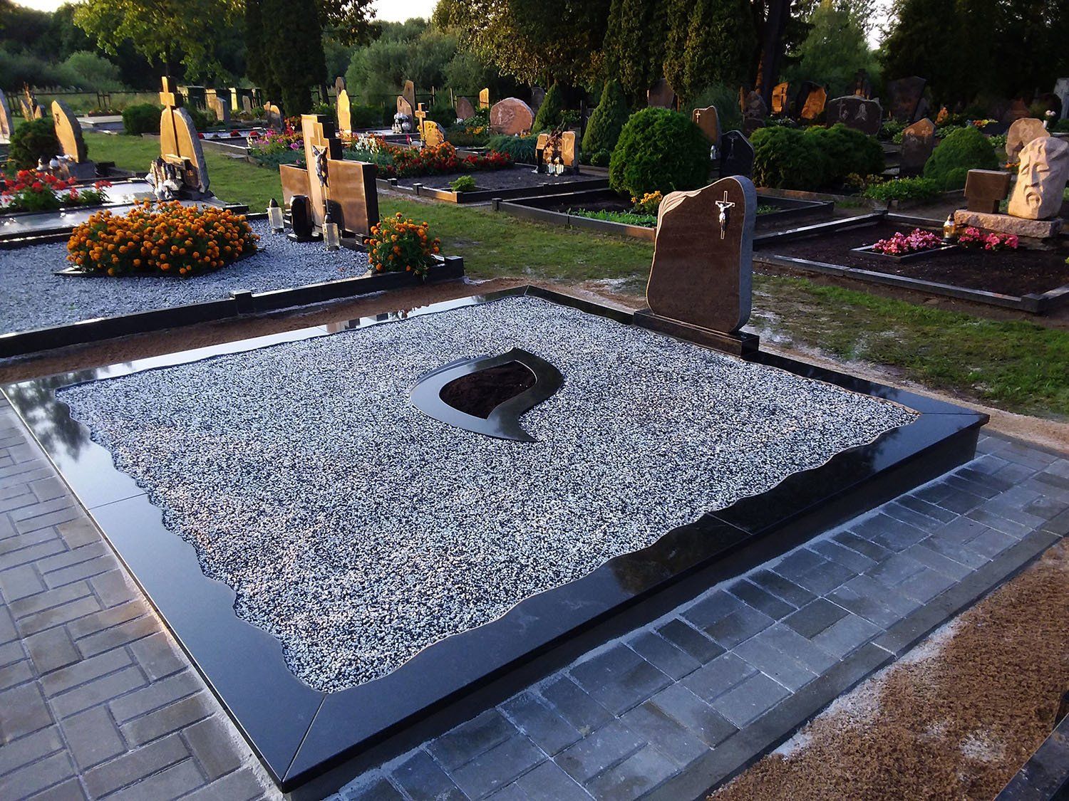 sutvarkytos kapavietės