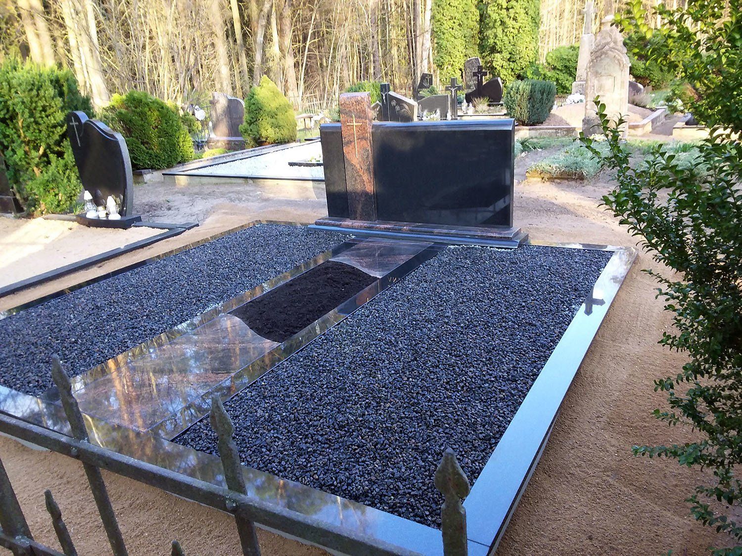 sutvarkytos kapavietės