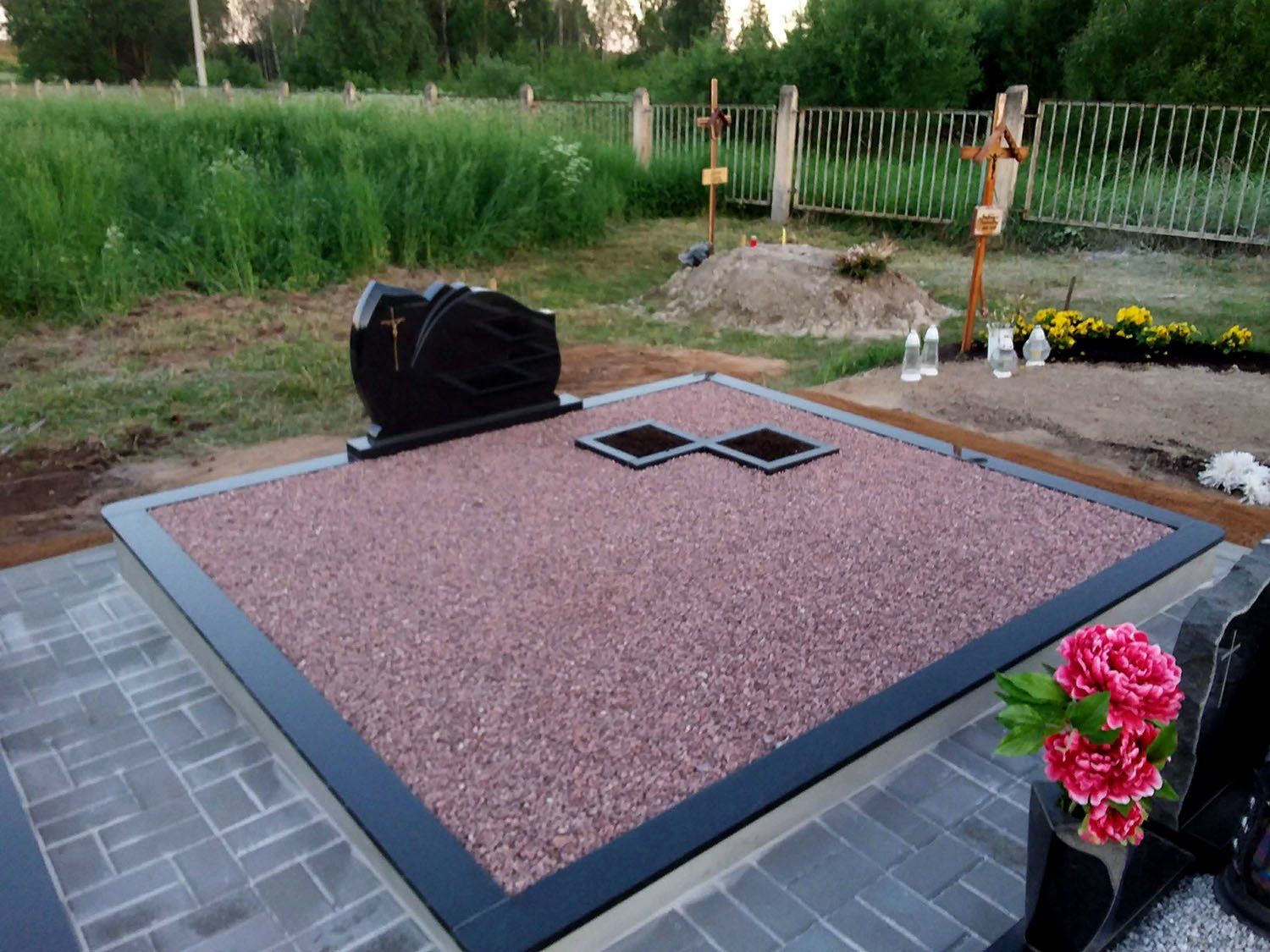 sutvarkytos kapavietės