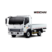 Un camión de plataforma ligera Weichai de color blanco, inclinado hacia la izquierda sobre un fondo blanco liso.