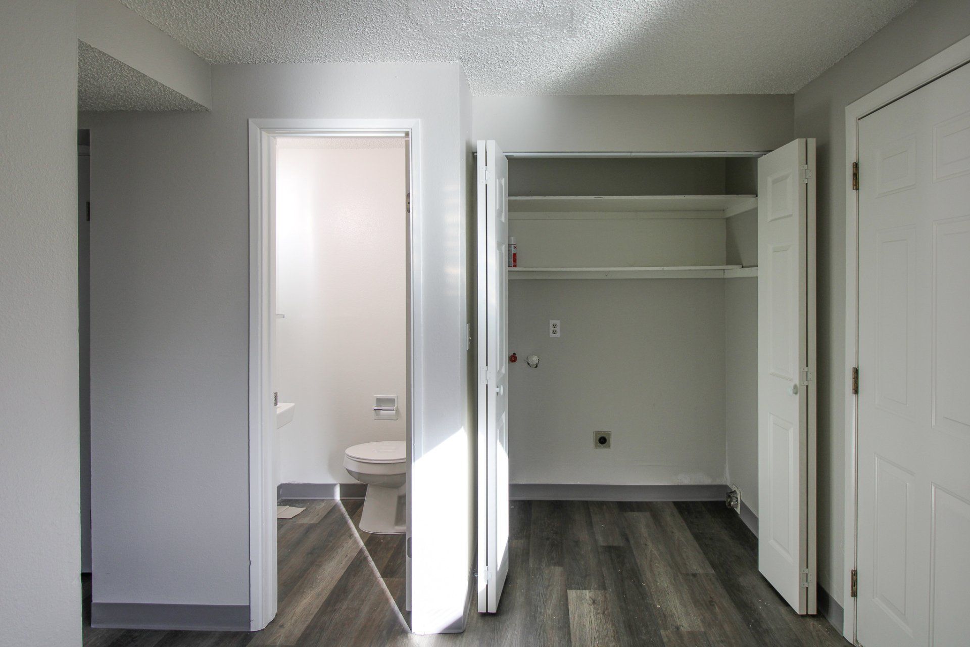 Crown Property Management, Inc. | Waldo Terrace Apartments
