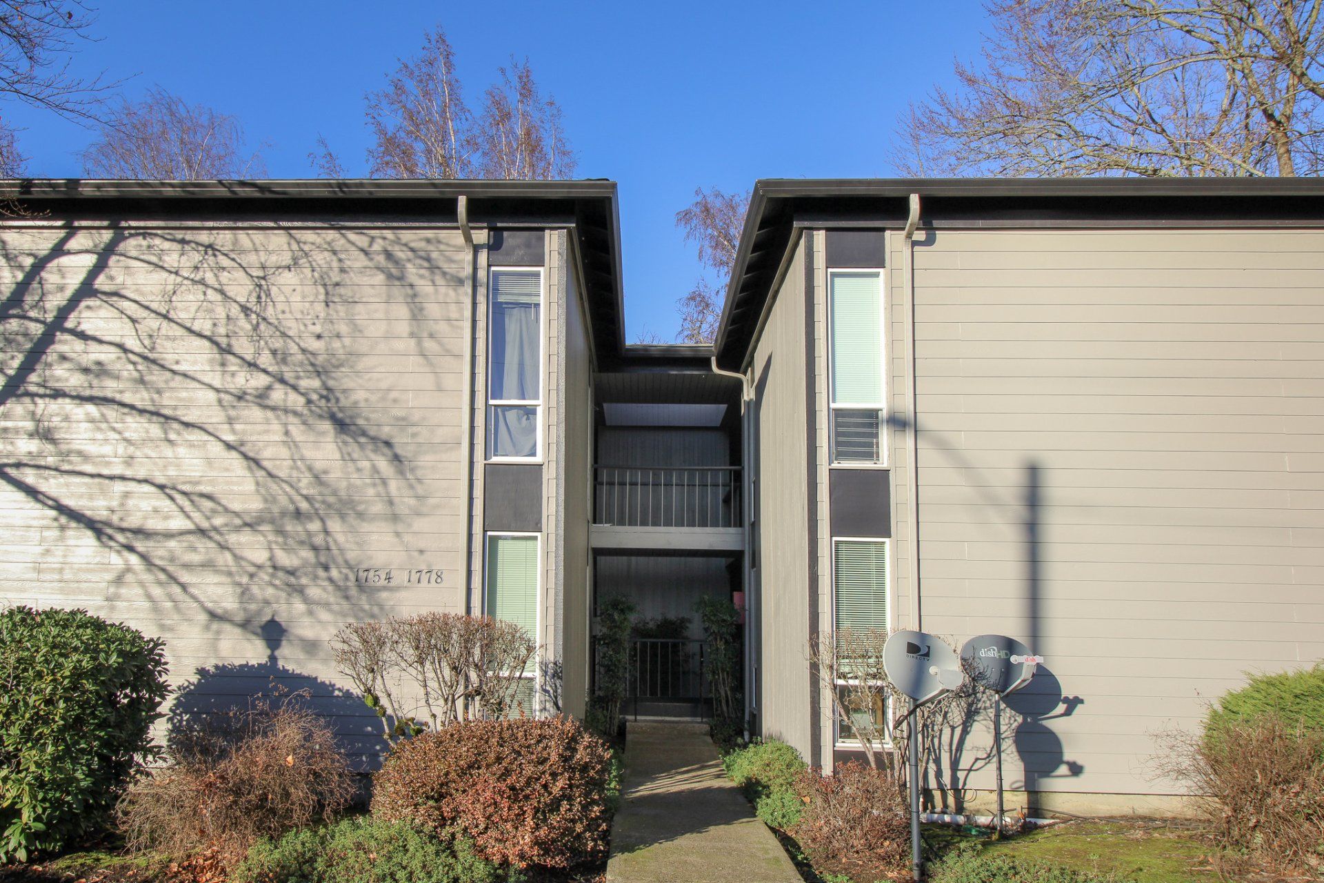 Crown Property Management, Inc. Park Royal Apartments