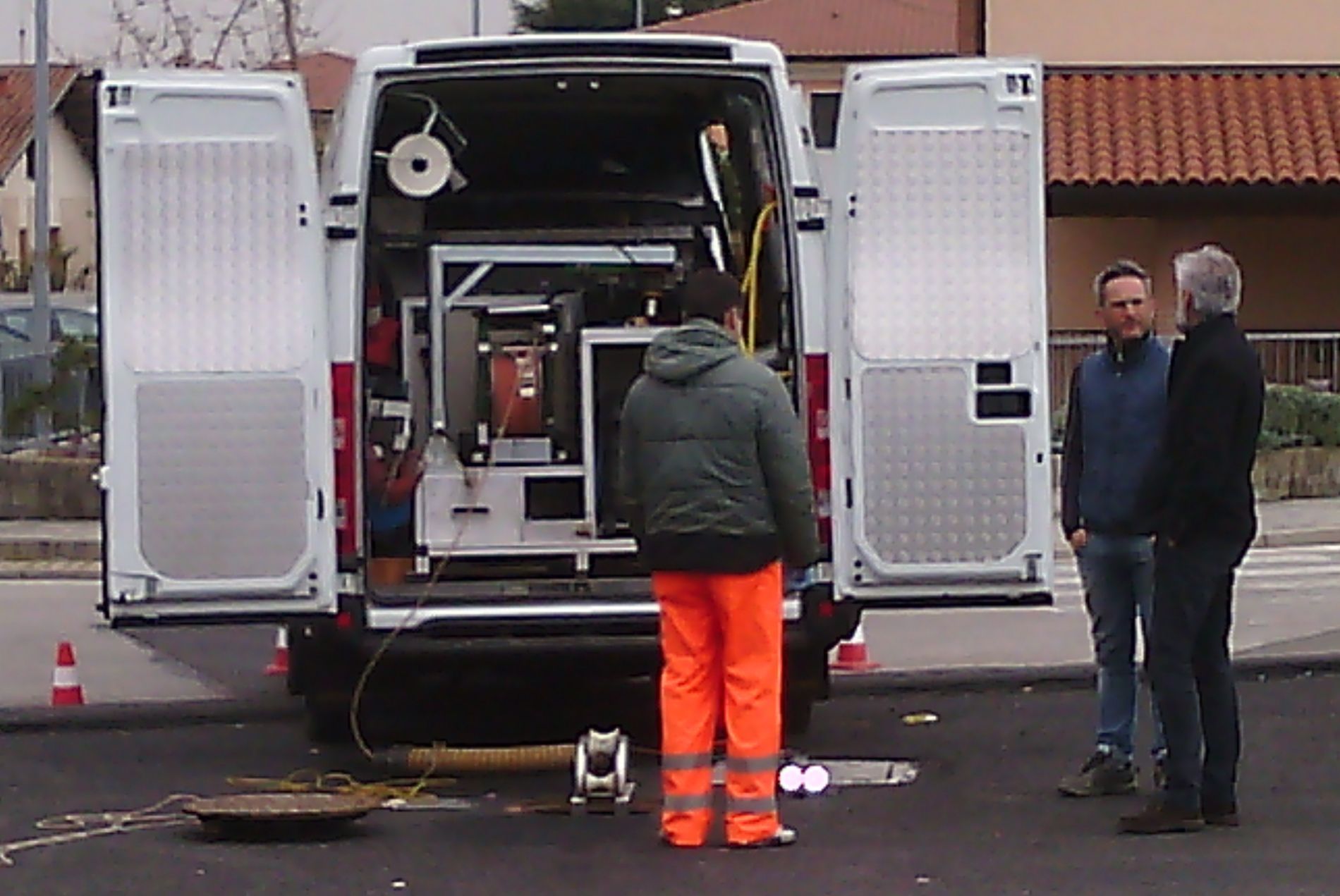 mezzi e attrezzature per lo spurgo di pozzi neri e fognature