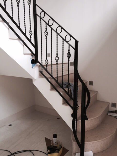 Simple black detailed staircase and rail