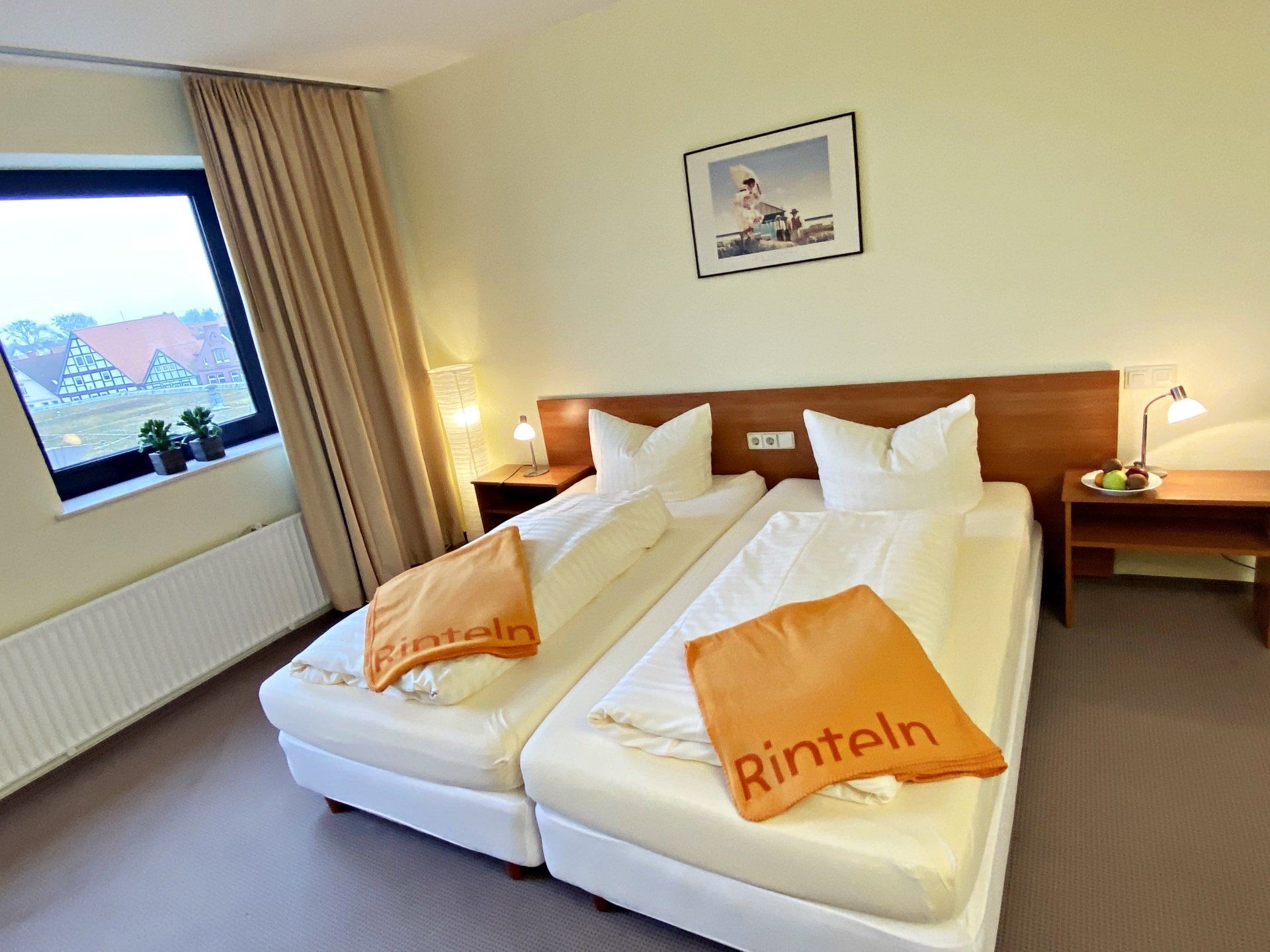 Hotel Zimmer Doppelbett Rinteln Weser Brückentor