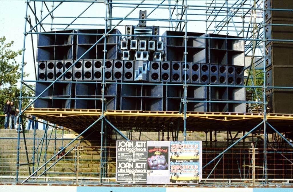 Massive outdoor concert speaker system with scaffolding support