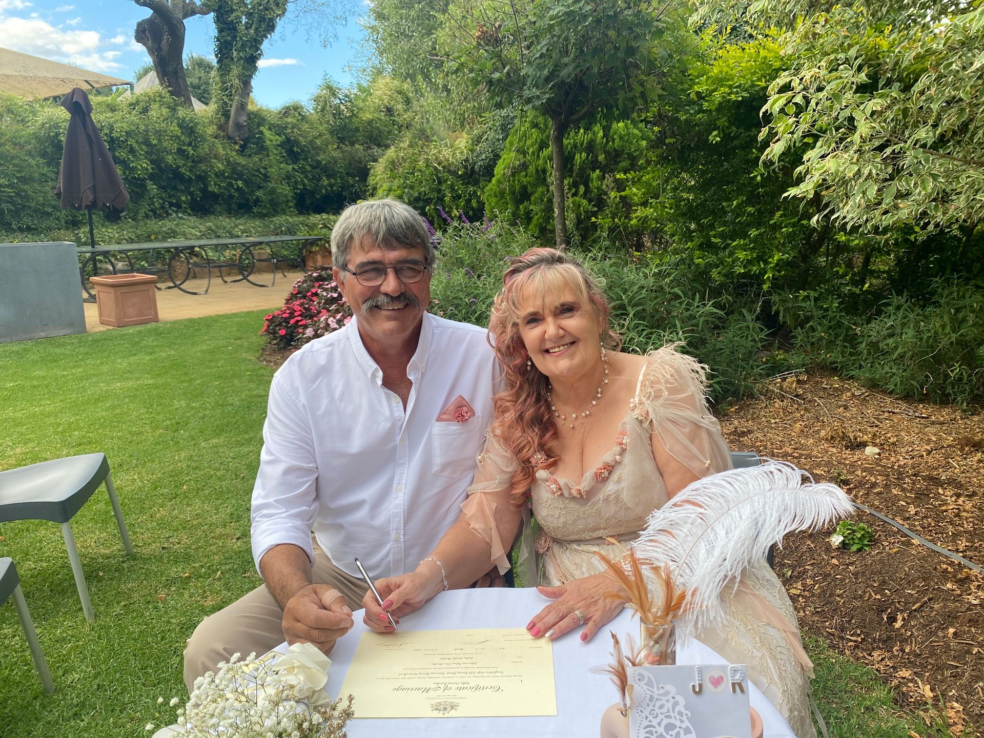 Johannes & Retha – a second chance at love – an inspirational love story! 4.3.2023