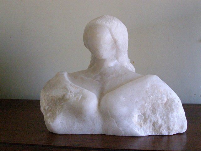 Laura Ruhe Beeld Madame Butterfly albast