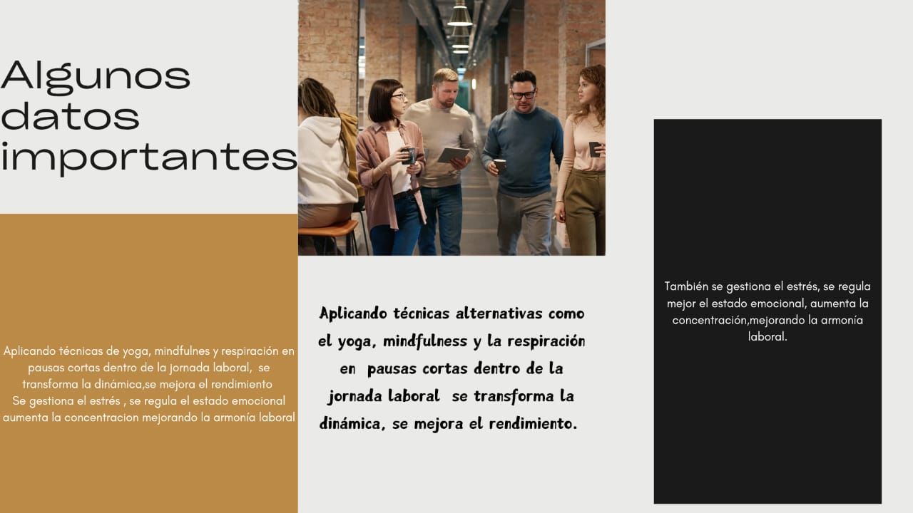 Equipo de personas caminando en la oficina, texto: 