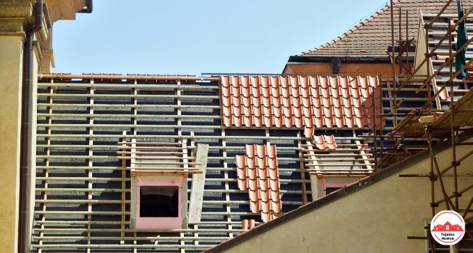 Colocación de tejas en Huelva