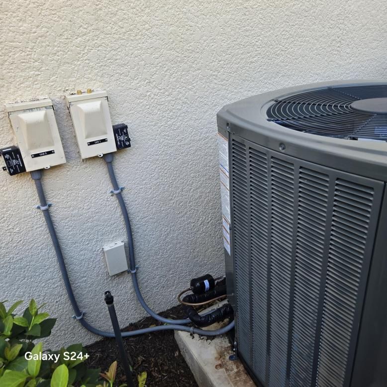 An air conditioner is connected to a galaxy s24 plus