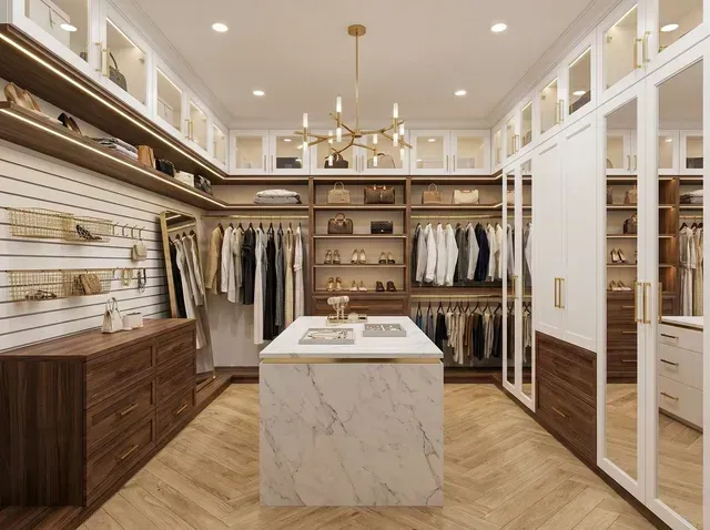 A nice talk-in custom closet installed in Lakewood Ranch