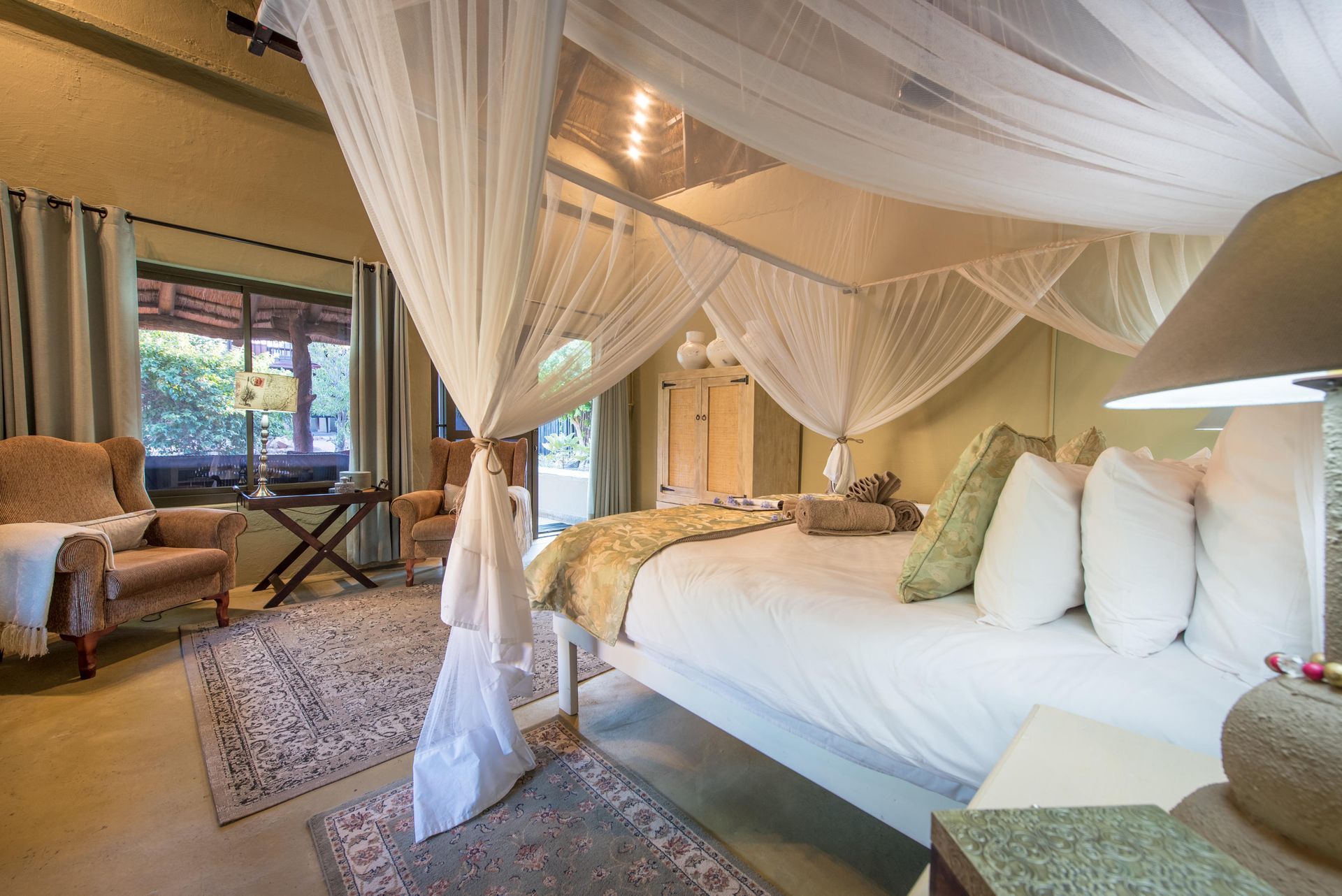 Kambaku Safari Lodge Bedroom
